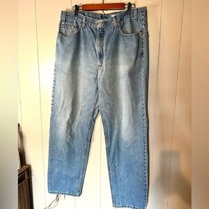 Levi's 550 Relaxed Fit Jeans Sz 40x32